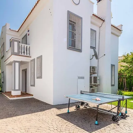 Moongate * Sitio de Calahonda