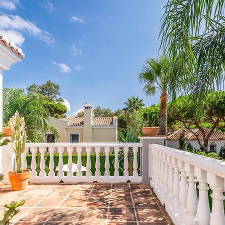 Moongate Villa Sitio de Calahonda